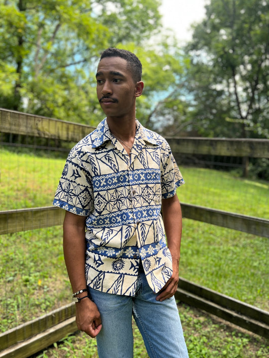 Mens Vintage  70s Blue Tan Aloha Shirt, Island Casuals