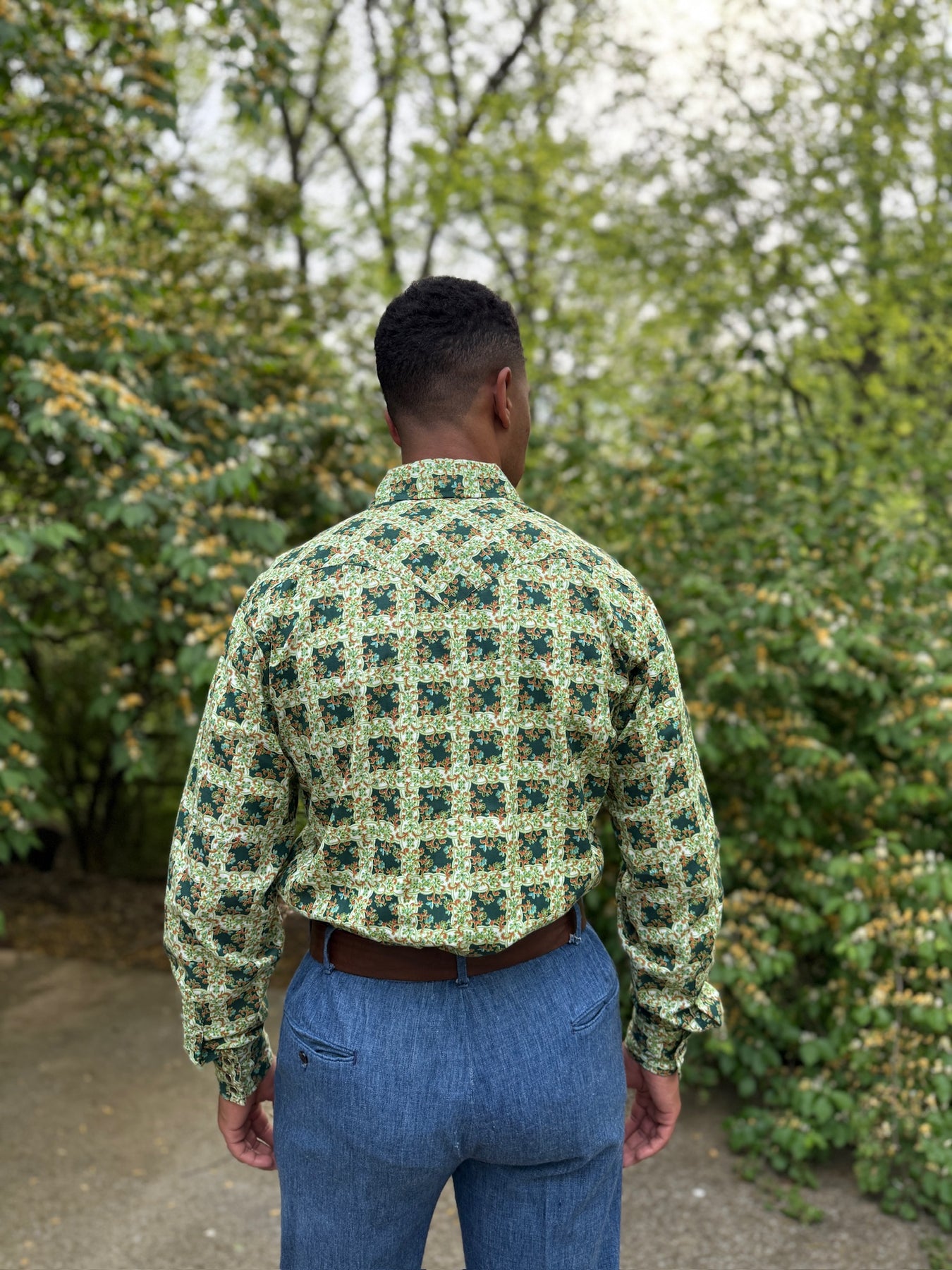 Mens 70s Green Brown Paisley Style Western Shirt, Wrangler The Hip Zipper Nashville Mens 70s Green Brown Paisley Style Western Shirt, Wrangler The Hip Zipper Nashville