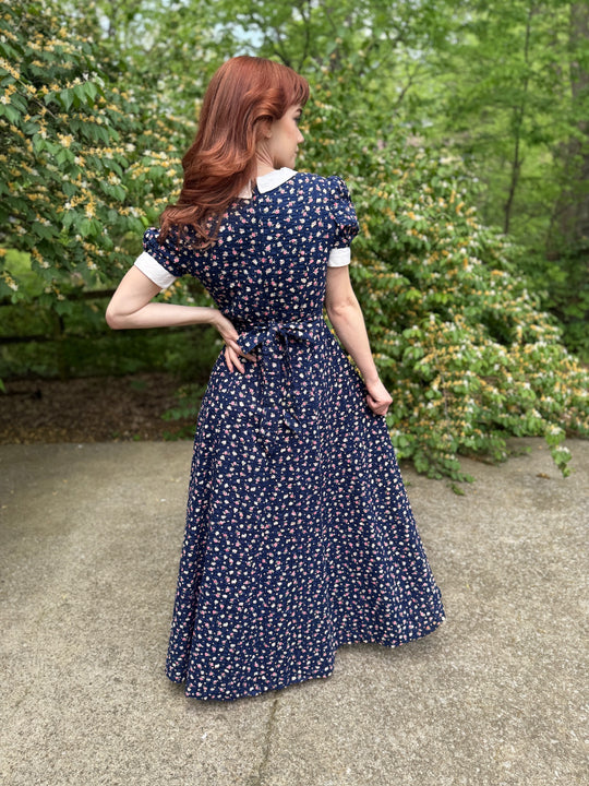 70s Blue Floral Cotton Seersucker Maxi Dress, White Collar