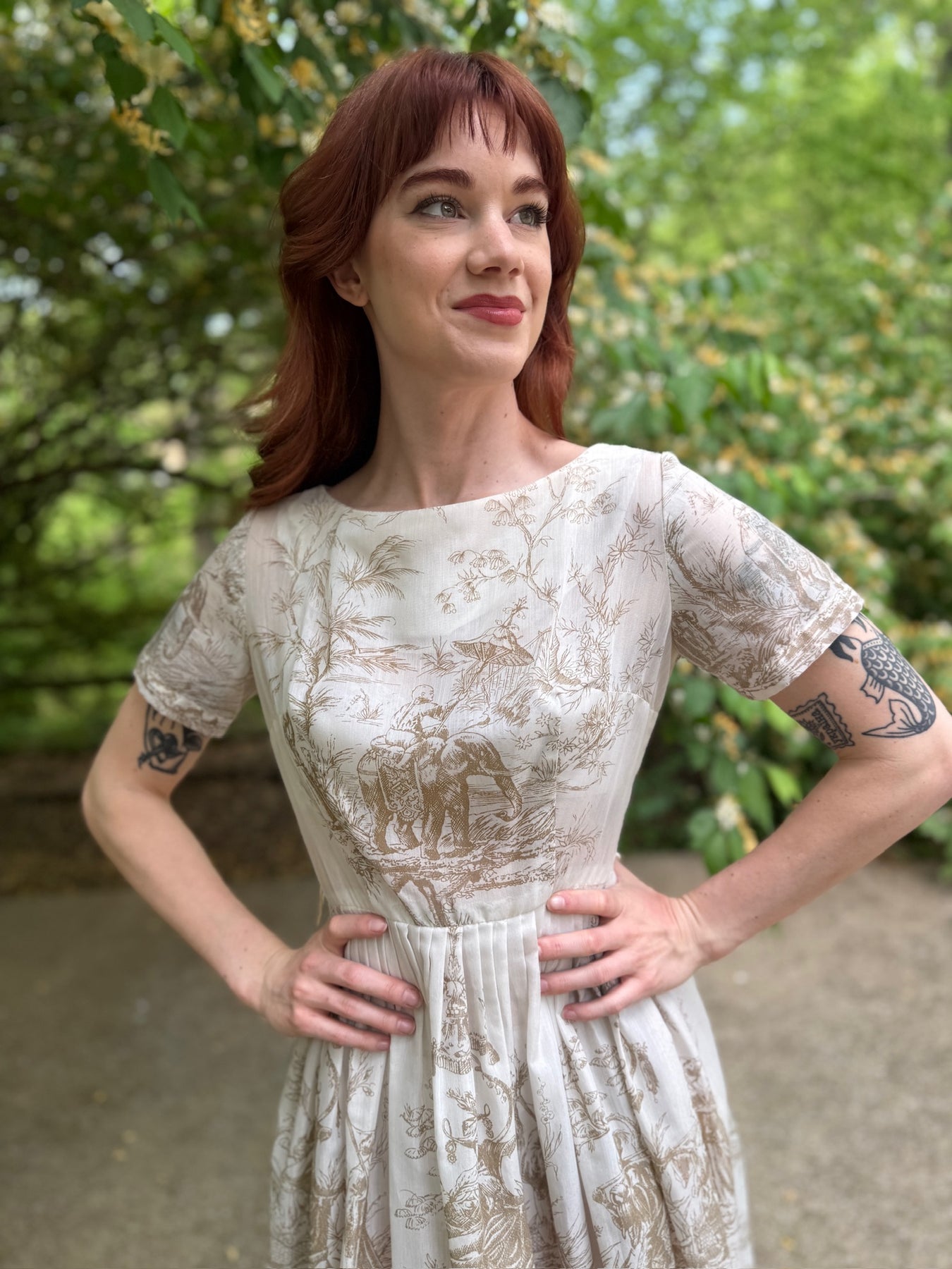 Ladies 50s White Brown Cotton Shirtwaist Dress, Exotic Print Ladies 50s White Brown Cotton Shirtwaist Dress, Exotic Print