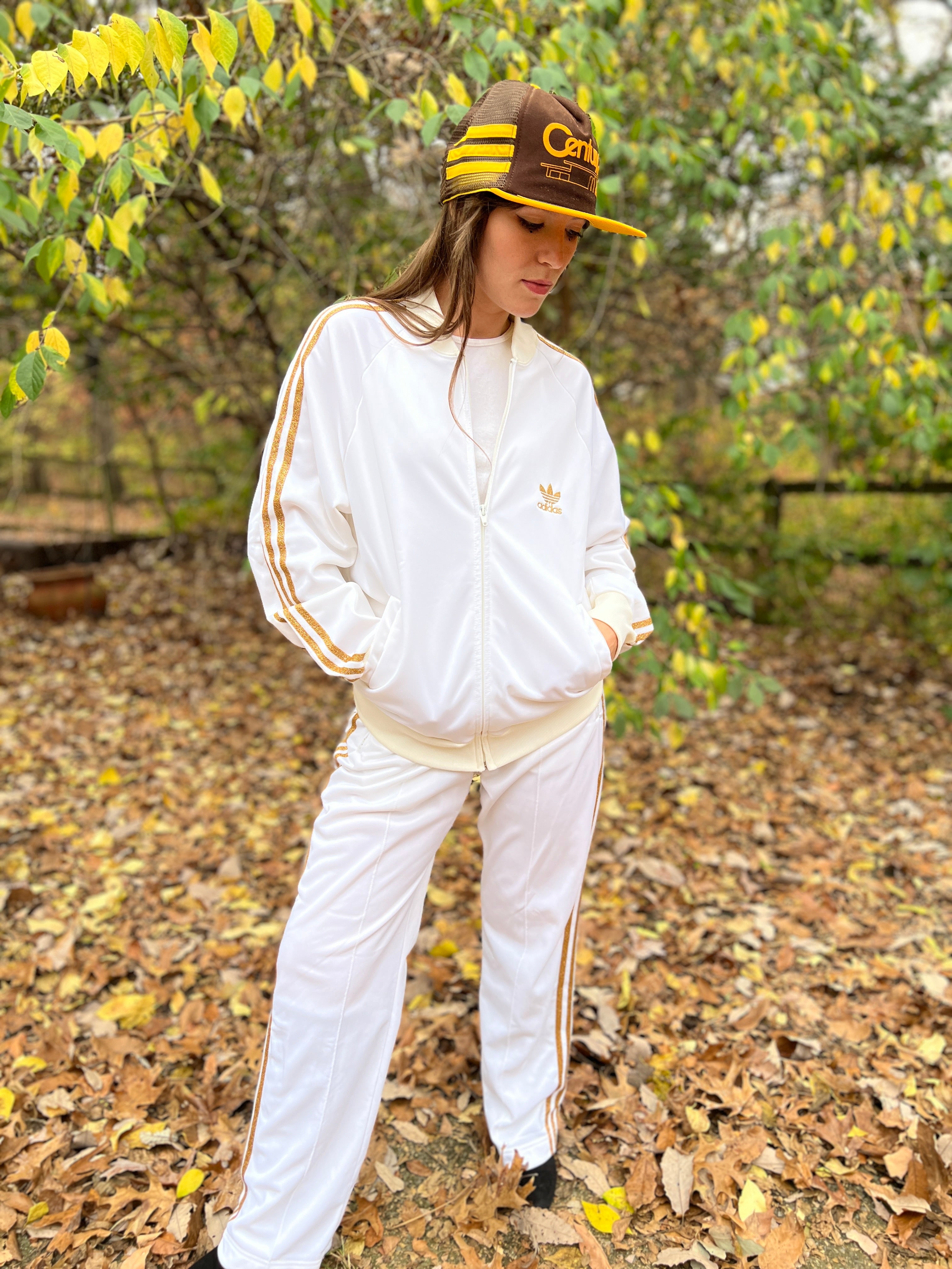 Adidas white hot sale track suit