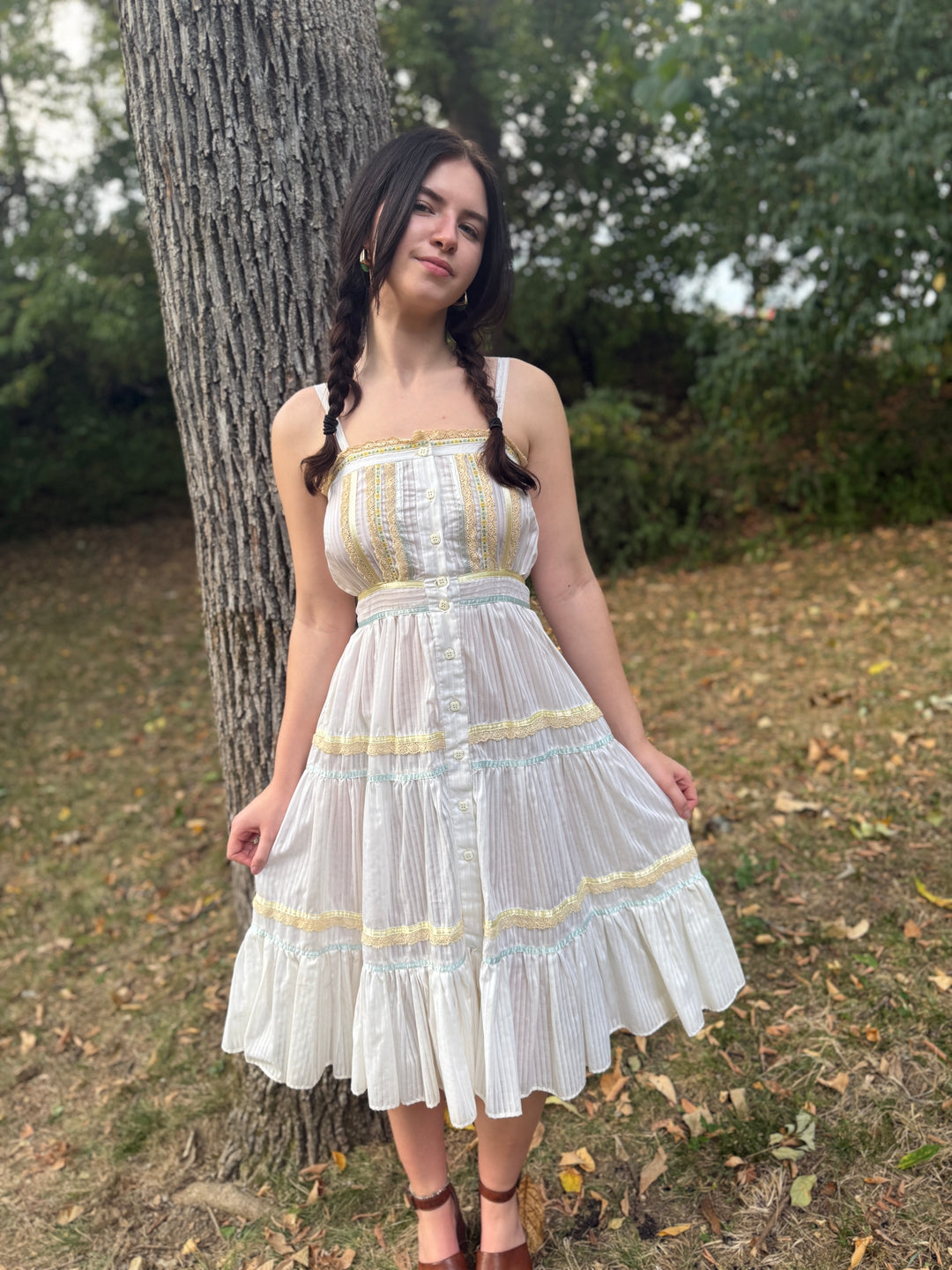 70s Off White Sundress, Pastel Trim, Gunne Sax