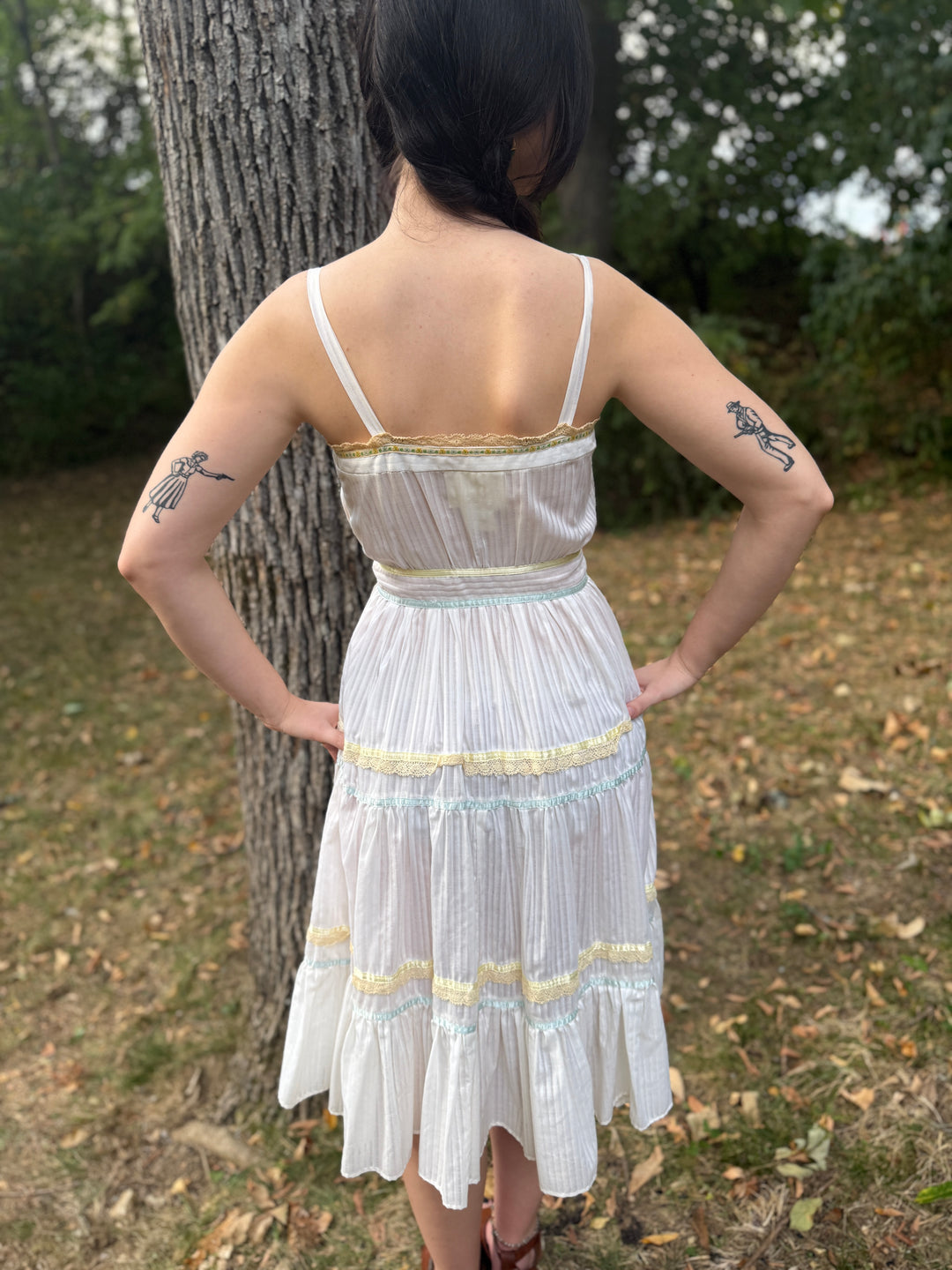 70s Off White Sundress, Pastel Trim, Gunne Sax