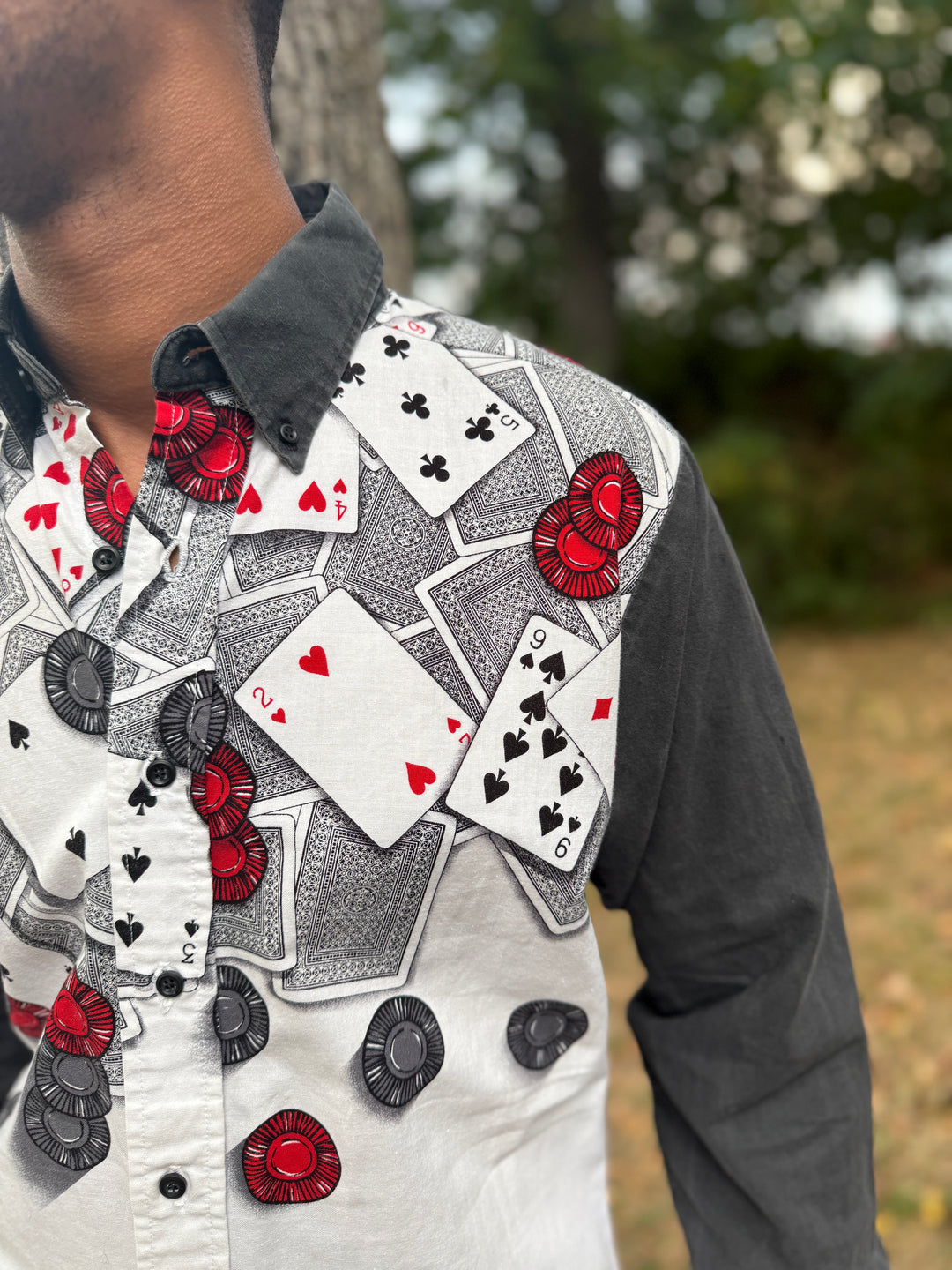 Men's Black White Red Shirt with Poker Scene, Brooks and Dunn