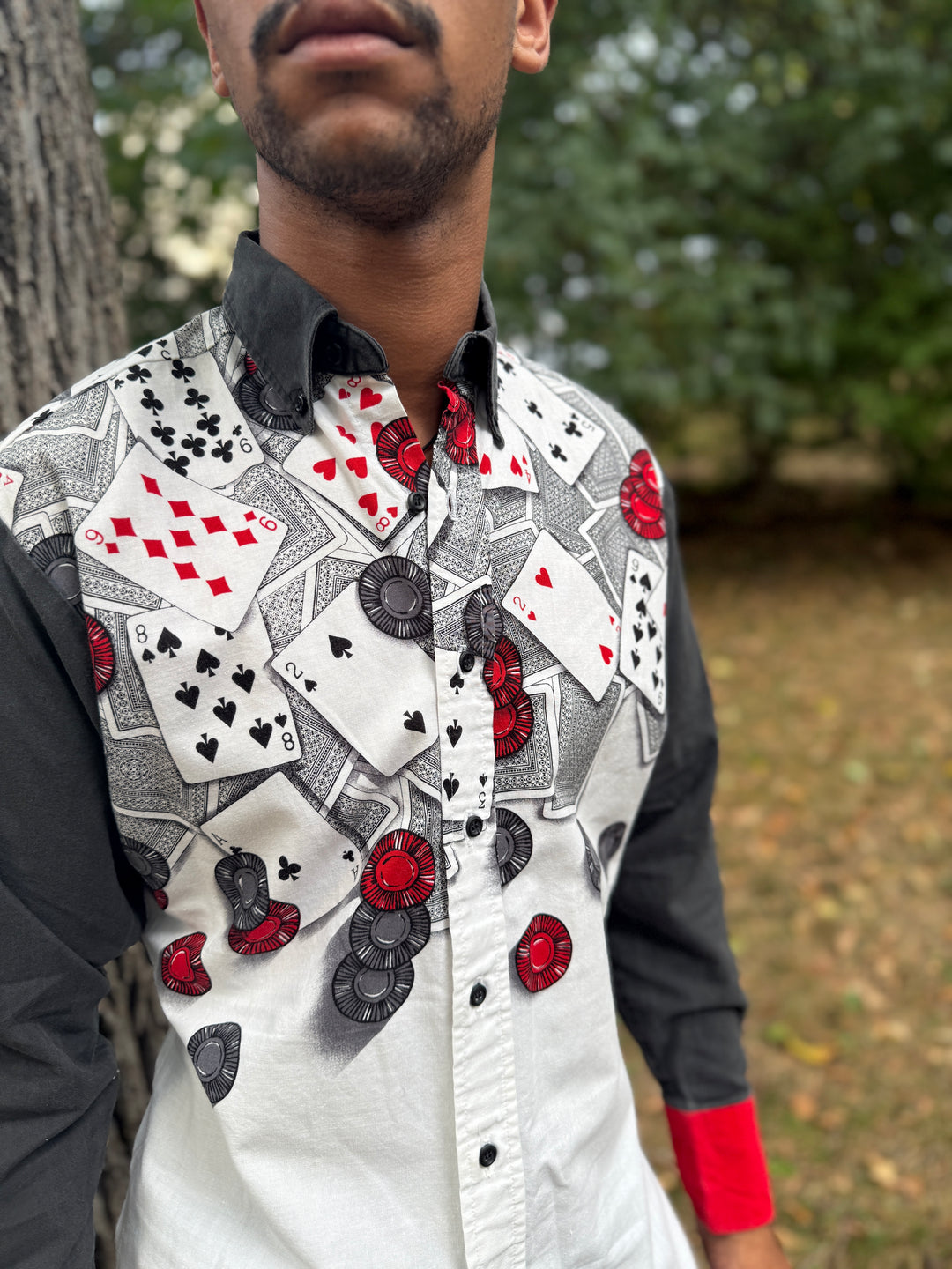 Men's Black White Red Shirt with Poker Scene, Brooks and Dunn