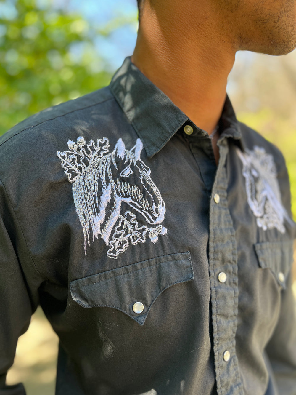 Mens Black Long Sleeved Vintage Western Shirt, Horse Embroidery