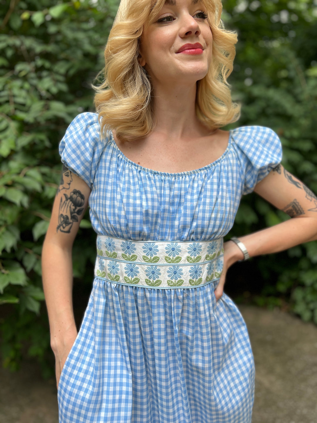 Ladies 70s Blue White Gingham Maxi Dress, Yoked Waist, Lillie Ruben The Hip Zipper Nashville Ladies 70s Blue White Gingham Maxi Dress, Yoked Waist, Lillie Ruben The Hip Zipper Nashville