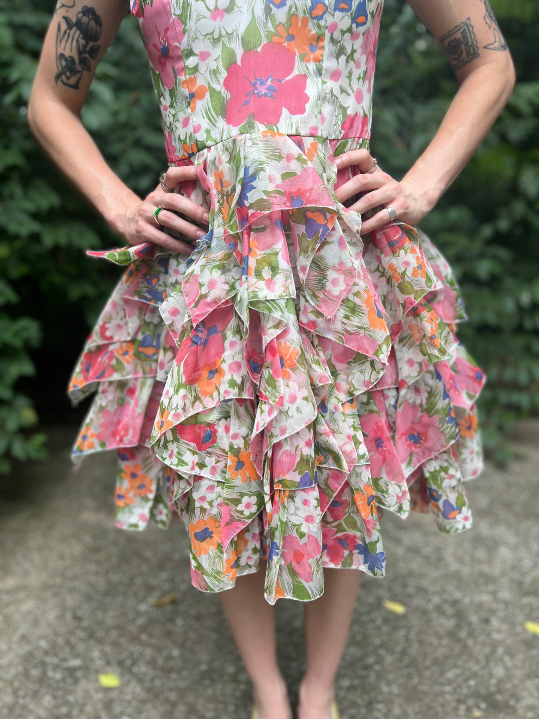 80s Pink White Floral Dress With Tiered skirt