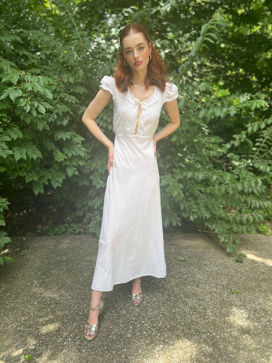 White Cotton Bias Cut Vintage Dress Gown, Cap Sleeves