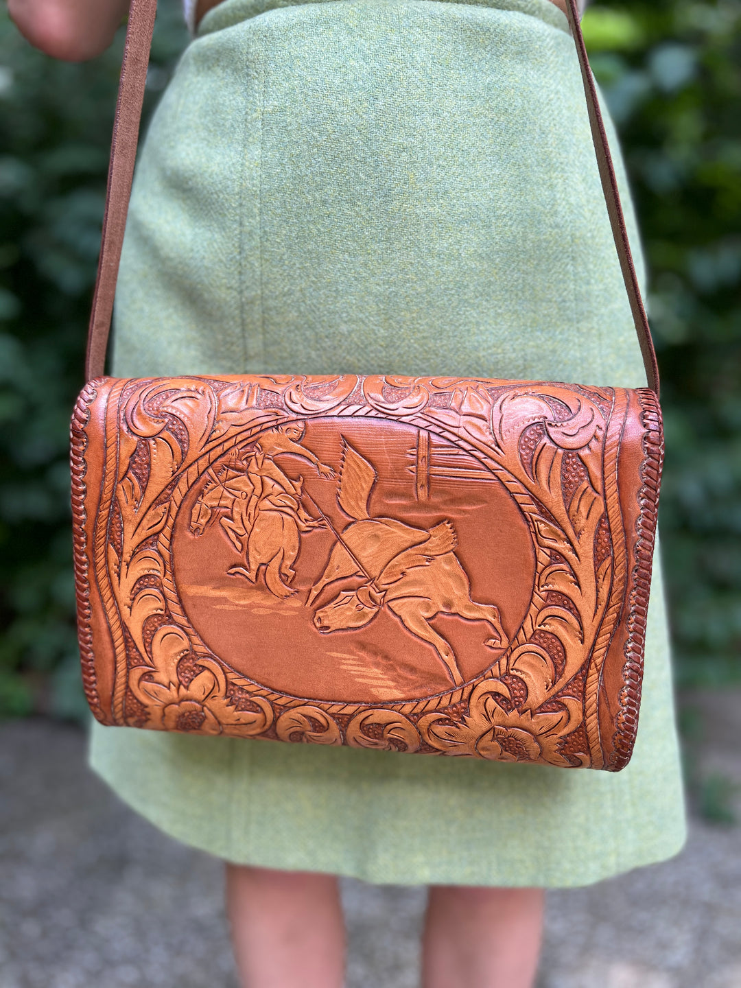 Vintage Mexican Tooled Leather Purse, Birds, Rodeo Scene