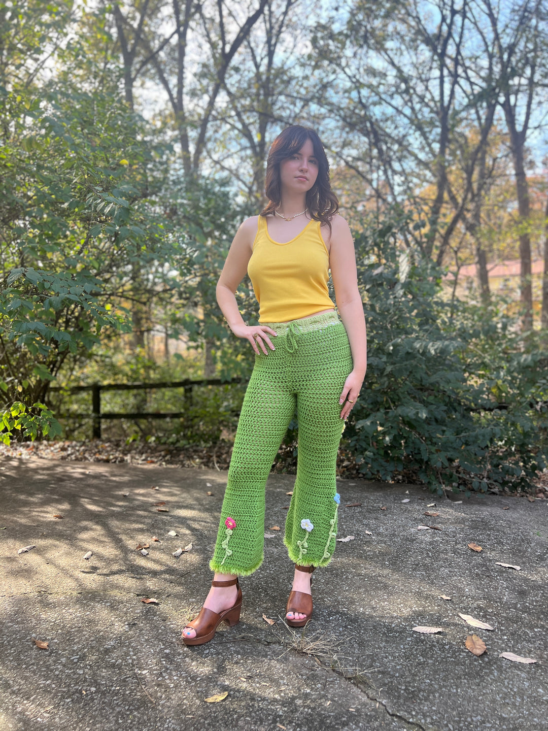 70s Vintage Green Crocheted Bell Bottom Hippy Pants – The Hip