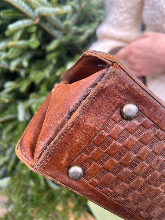 Vintage Leather Tooled Mexican Souvenir Purse