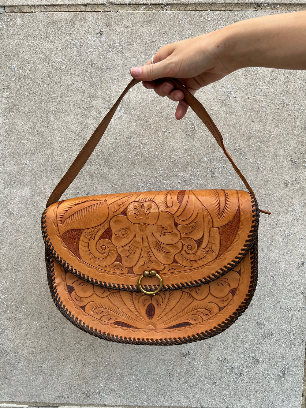 70s Light Brown Leather Tooled Shoulder Bag
