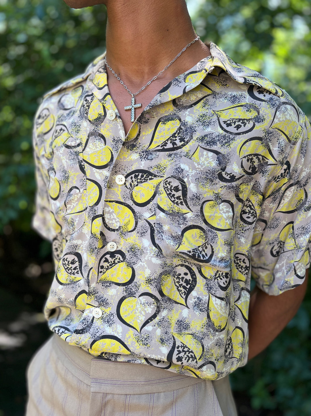 Mens 40s Gray Green Black Leaf Print Rayon Shirt, Willo Rose by Enro