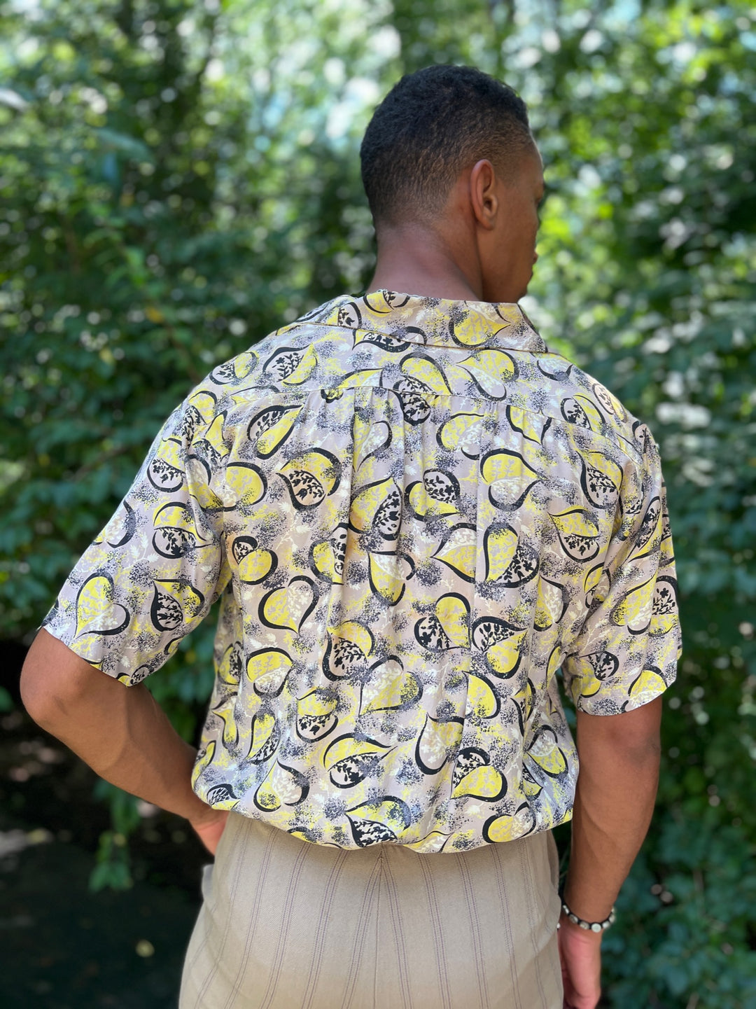 Mens 40s Gray Green Black Leaf Print Rayon Shirt, Willo Rose by Enro