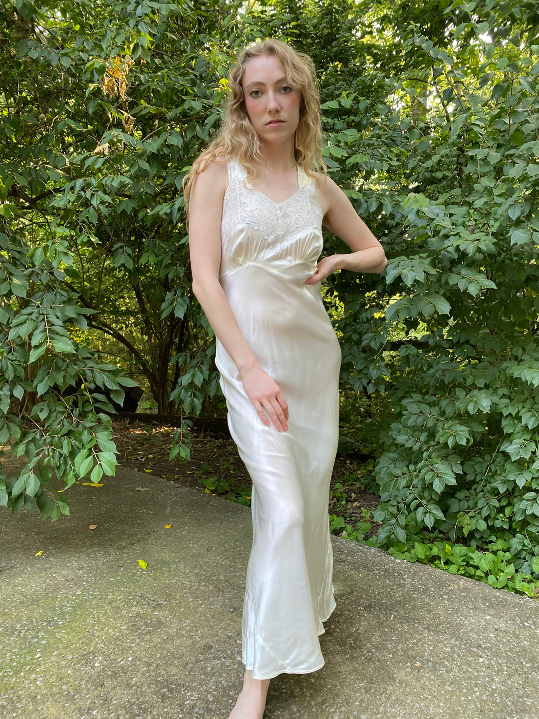 40s Ivory Bias Cut Dress Gown, Floral Lace Bodice, Miss Ritz – The