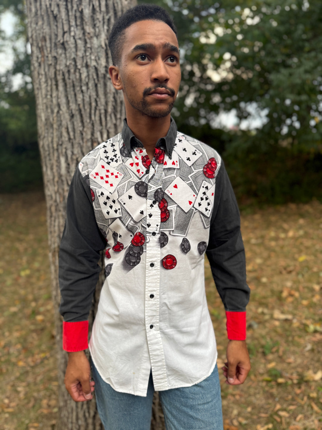 Men's Black White Red Shirt with Poker Scene, Brooks and Dunn