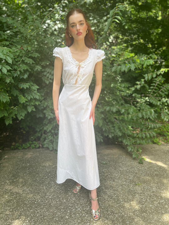 White Cotton Bias Cut Vintage Dress Gown, Cap Sleeves