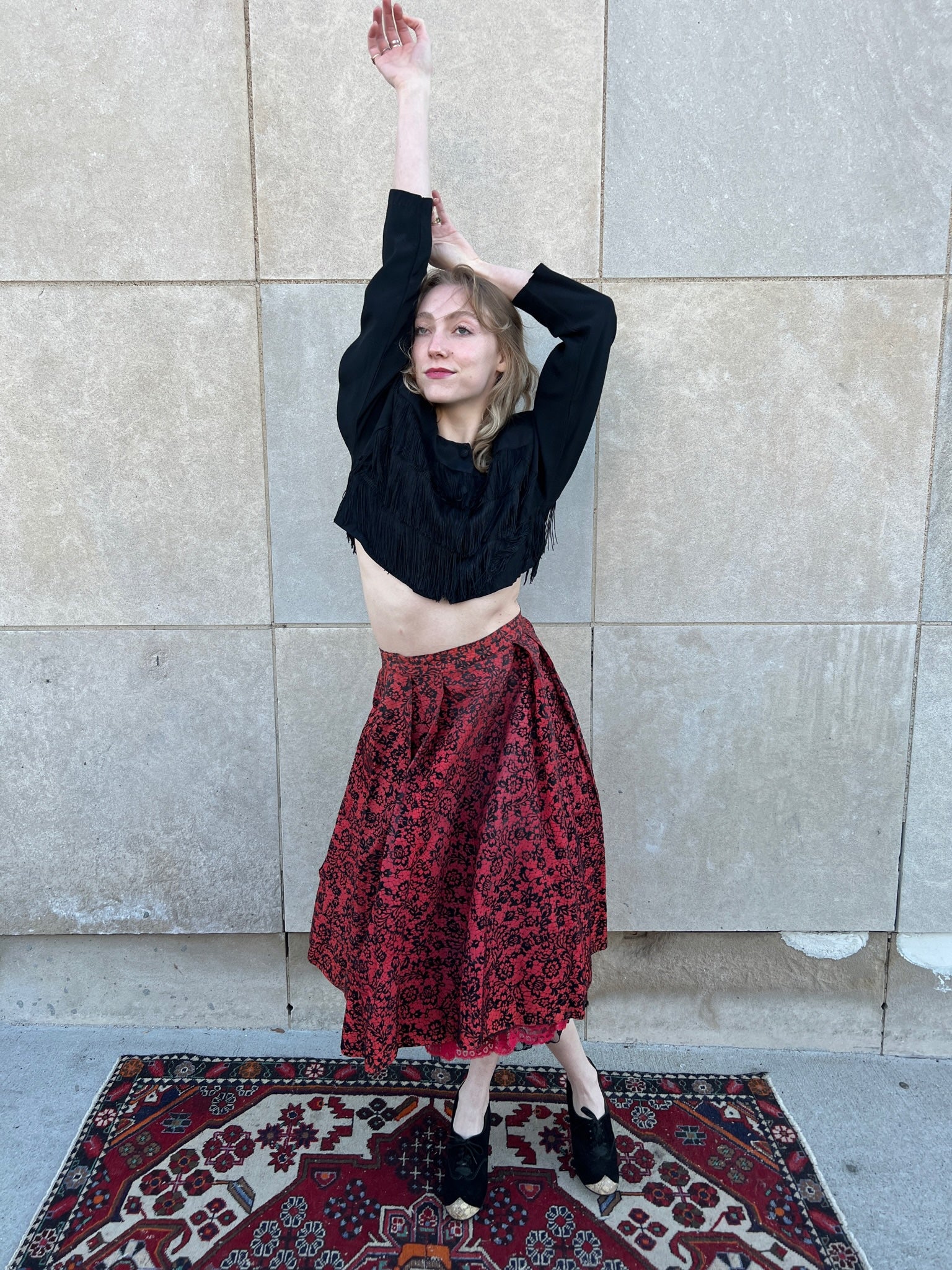 Floral midi skirt 50s sale