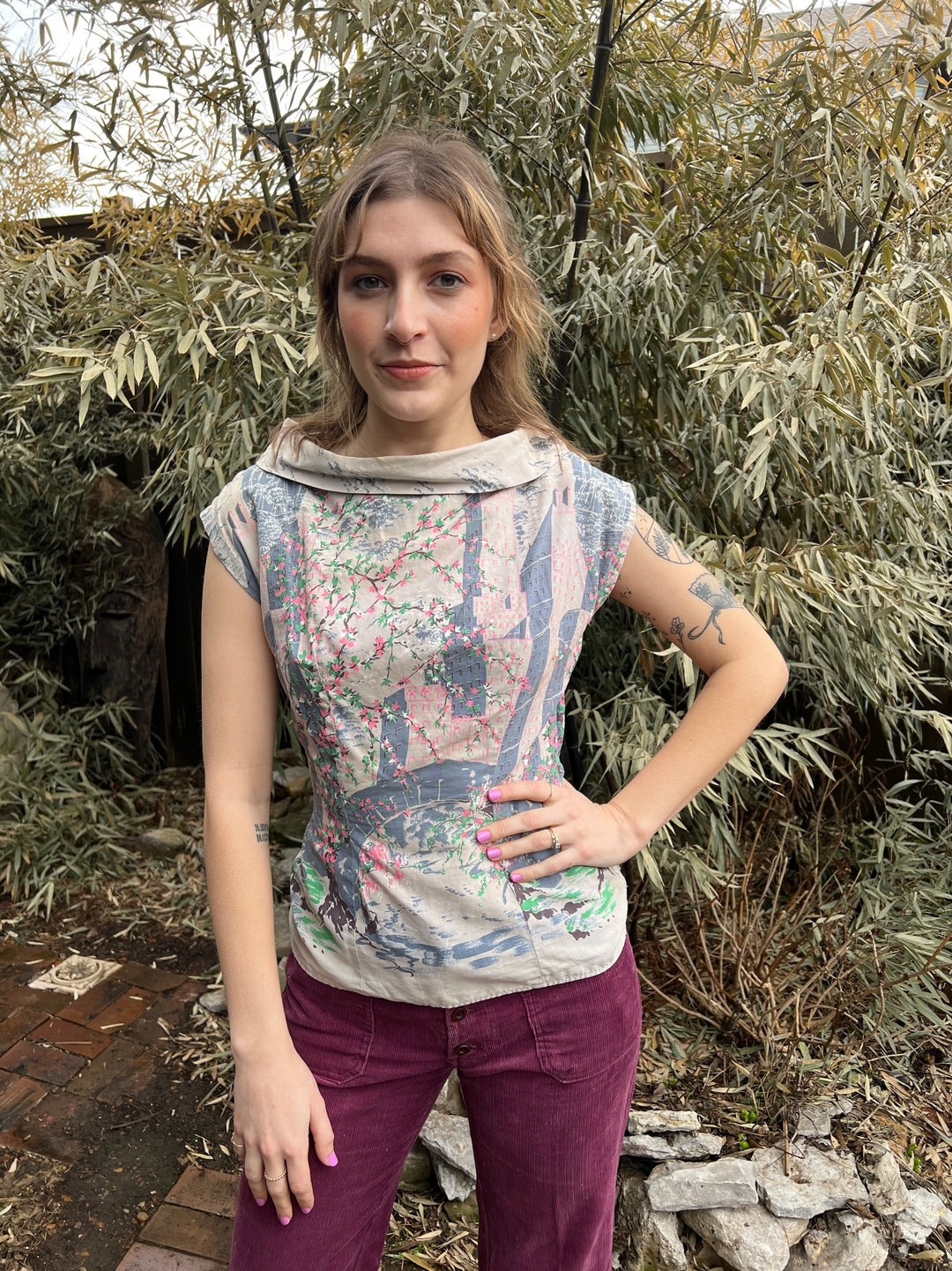 40s Gray Green Pink Floral Novelty Print Top