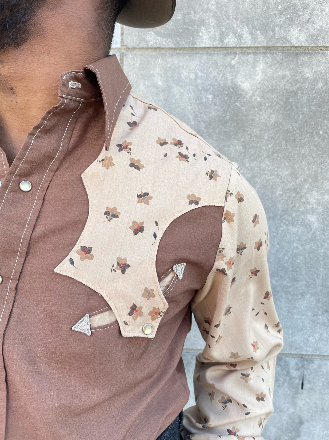 Mens Vintage 70s Brown Tan Floral Western Shirt, Larry Mahan