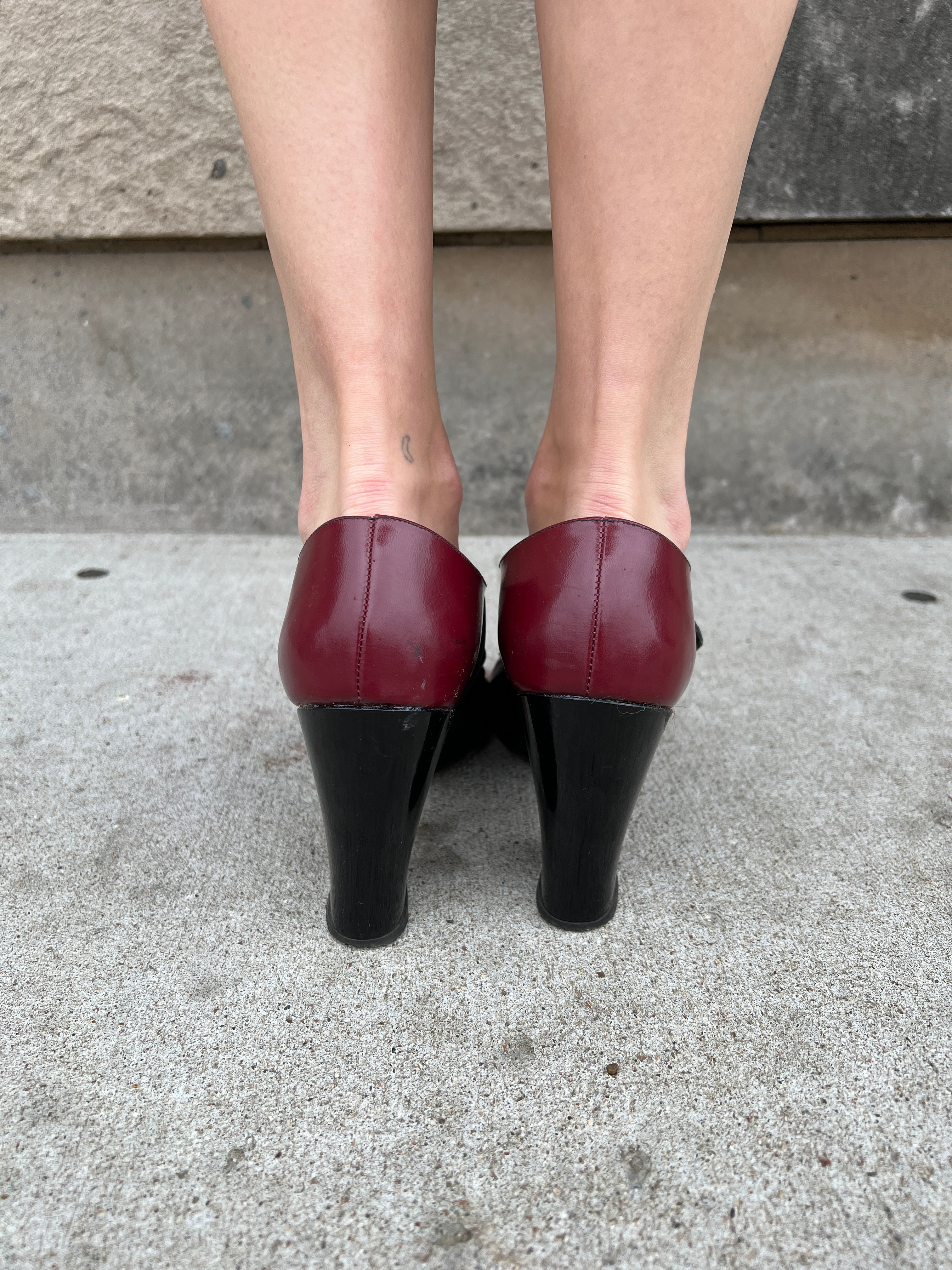 Dark red hot sale patent shoes