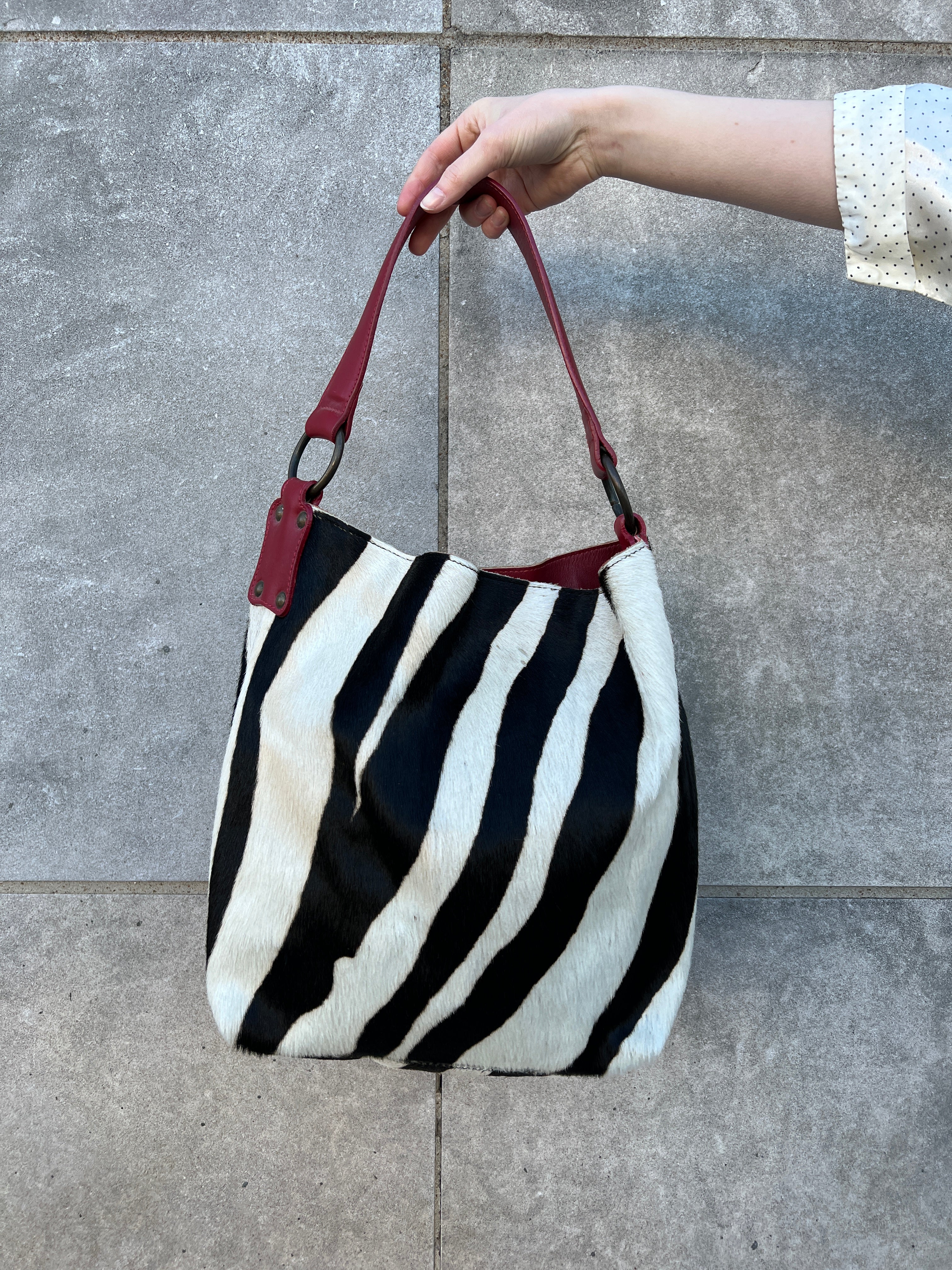 Savannah Zippered Tote - A Custom Purse With A Leather Patch