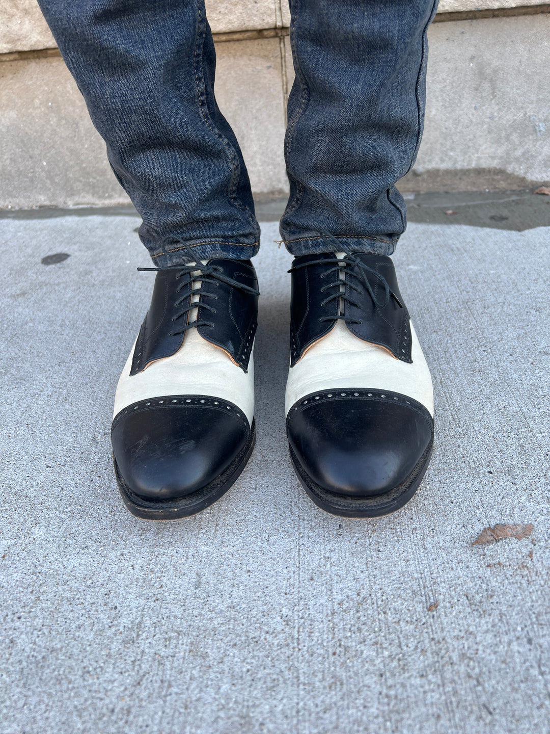 Mens 50s Vintage Black White Wingtip Dress Shoes, Johnston & Murphy