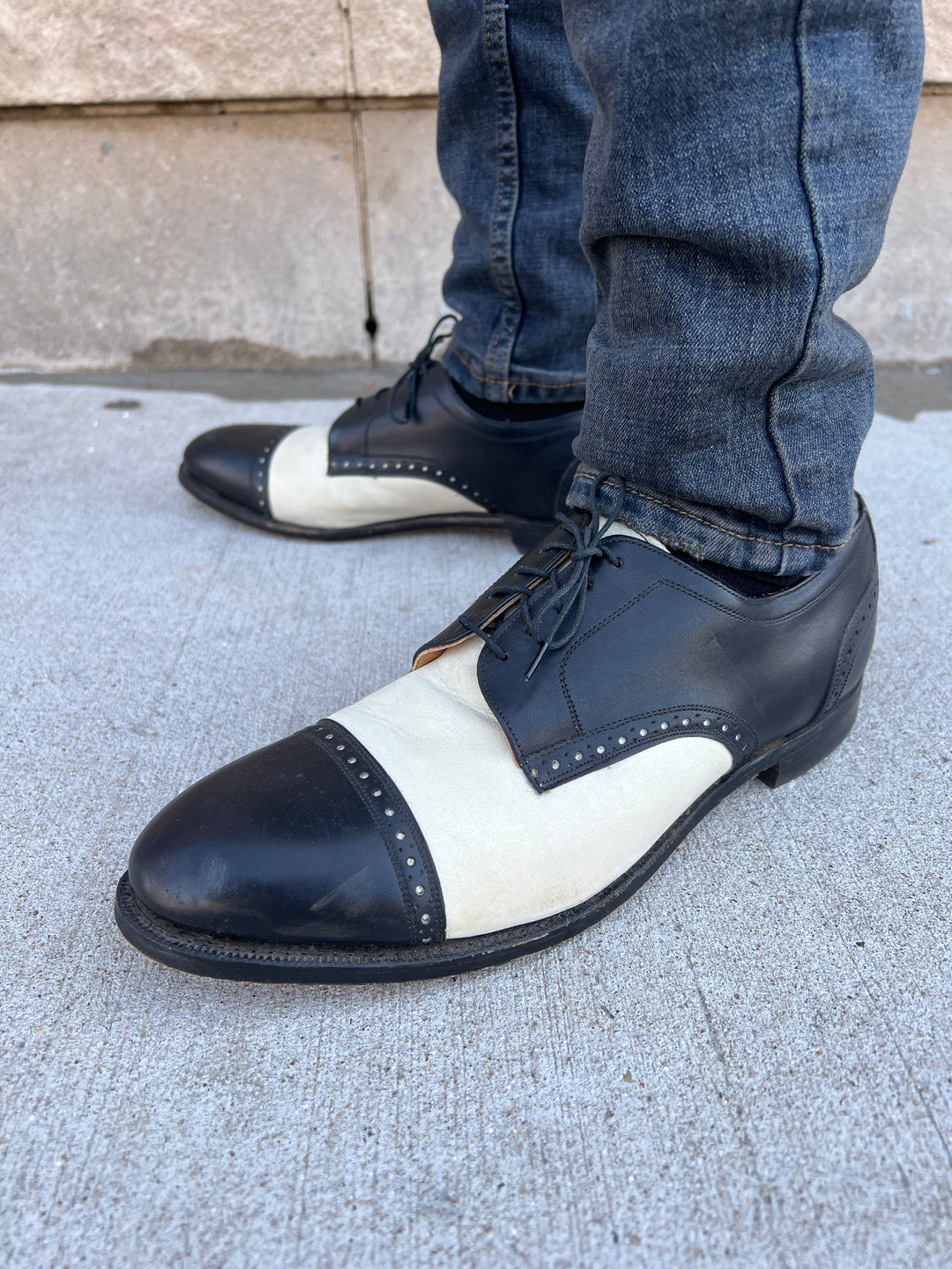 Mens 50s Vintage Black White Wingtip Dress Shoes, Johnston & Murphy