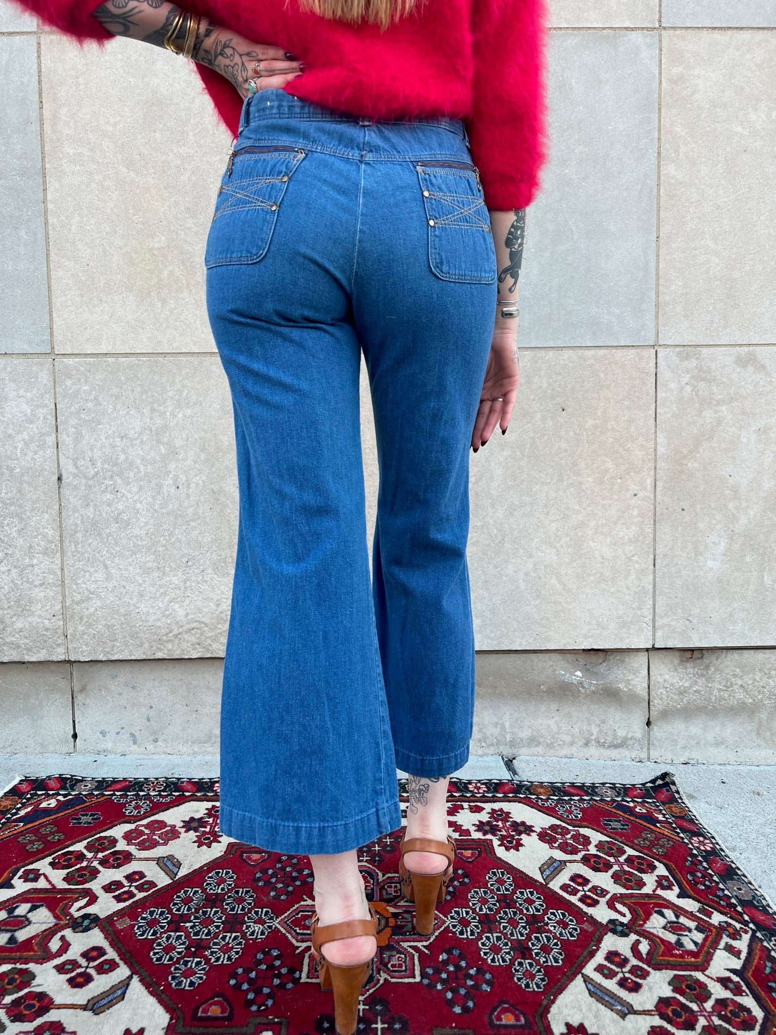 Ladies jeans with zip at bottom new arrivals